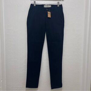 Hollister Women’s Low Rise Navy Skinny Pants